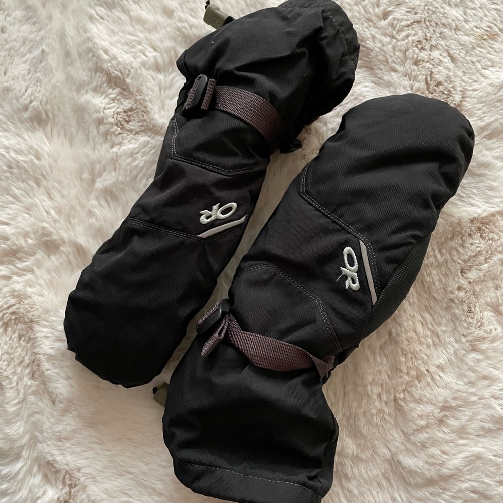Heavy duty mittens